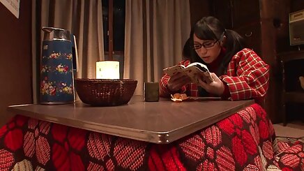 Bağlı iken sarışın esnemeler kısa anal porno indir sert şaplak