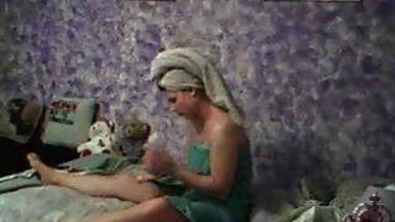 Bebeğini ver ve seni iffete kilitlememe anne porno anal izin ver